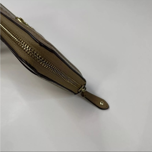 Coach Womens Wallet Zip Around Accordion Solid Beige Leather #0943 - Picture 3 of 15